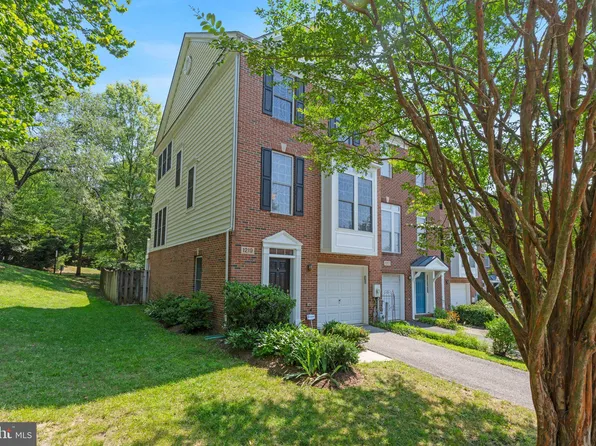 1219 Birchleaf Ct, Crofton, MD 21114