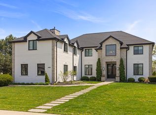 6836 Fieldstone Dr, Burr Ridge, IL 60527