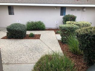 2704 W Caldwell Ave, Visalia, CA 93277