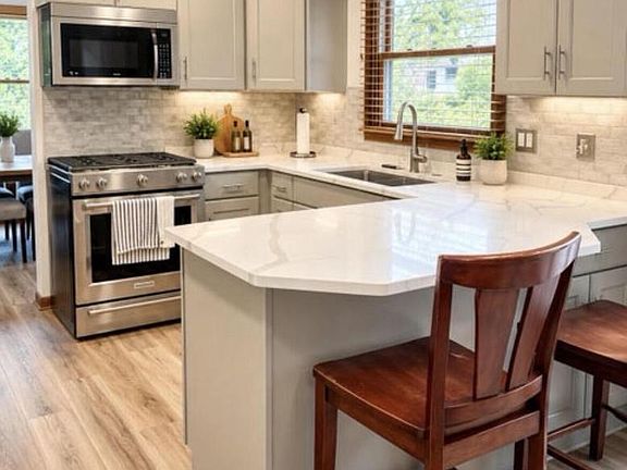 5th image of 7251 Hyacinth COURT