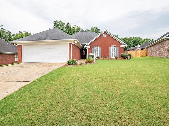 2nd image of 3311 Chariot Ct