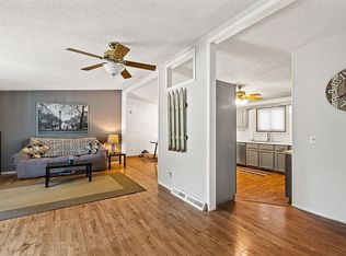 31141 Oakview Ln, Genoa, IL 60135