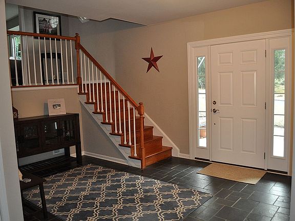 3rd image of 20 Saint Andrews Rd