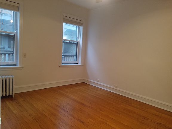 2nd image of 7121 S Paulina St #3