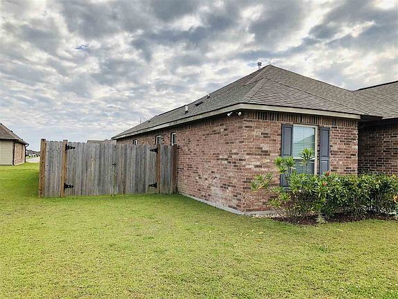 2nd image of 236 Carriage Way