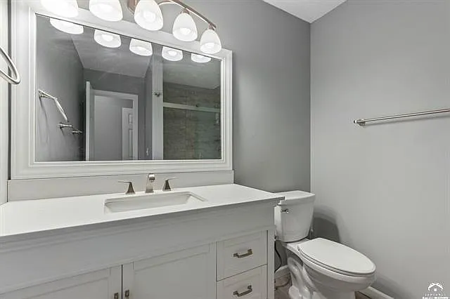 3504 W 24th St — Photo 7