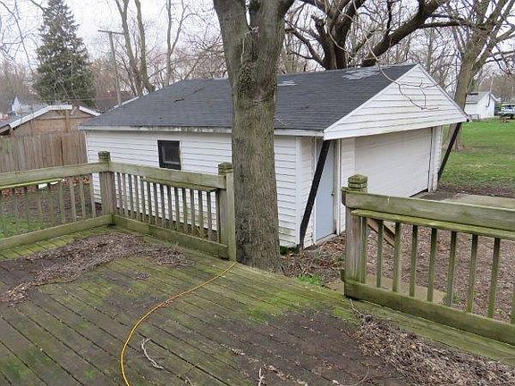 4th image of 1207 N Mill St