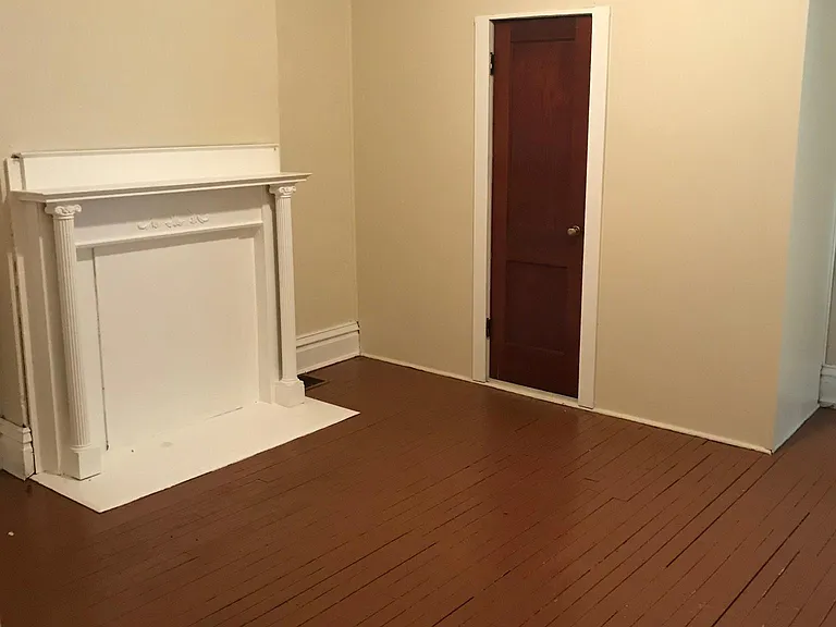 310 Maryland Ave — Photo 9