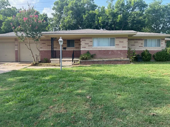 6817 Briley Dr, North Richland Hills, TX 76180
