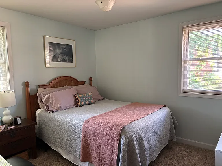 649 E Rockland Rd — Photo 11