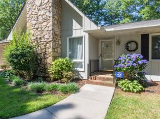 726 Isle Of Pines Rd, Mooresville, NC 28117