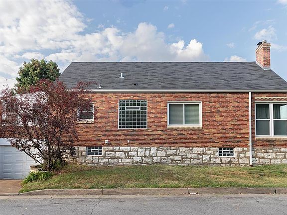 3rd image of 3725 Sulphur Ave