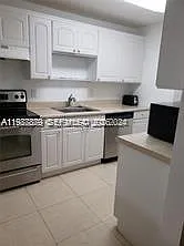 Carmel Lakes Condo No 6 — Photo 4