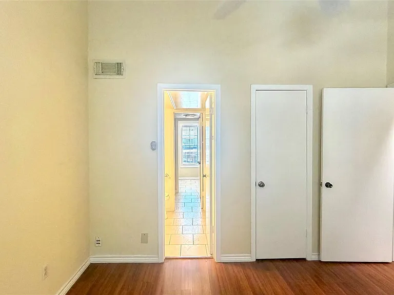 11710 Southlake Dr #16 — Photo 28