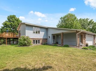 1788 Sunrise Ct, Saint Paul, MN 55117