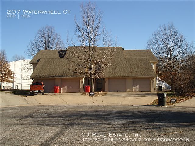 1st image of 207 NW Waterwheel Ct