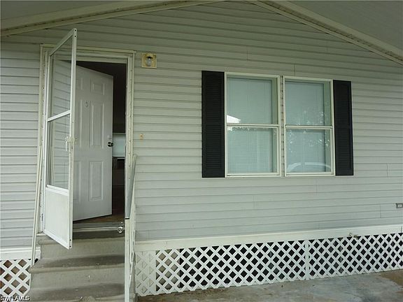 3rd image of 8239 Tolles Dr