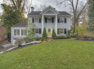 1075 Montague Rd, Park Hills, KY 41011
