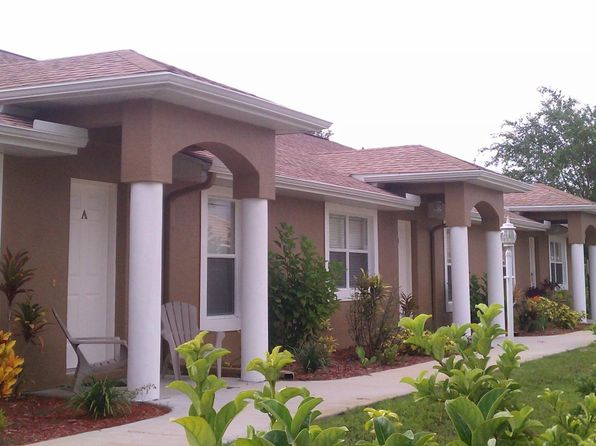 182 Rotonda Blvd W APT C