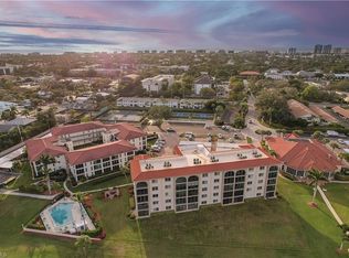 57 High Point Cir W APT 505, Naples, FL 34103