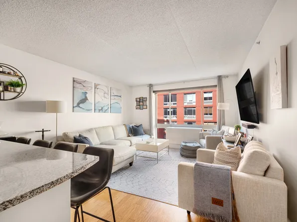 555 West 23rd Street S11C image 1 of 11