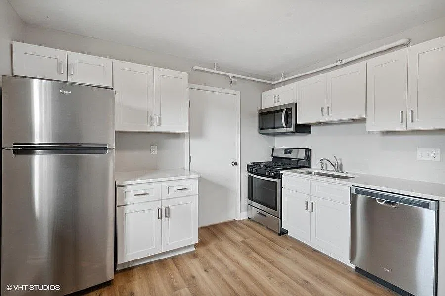 307 Lynn Ave — Photo 2