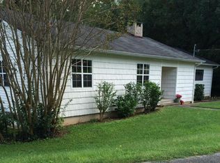 433 East Dr, Oak Ridge, TN 37830