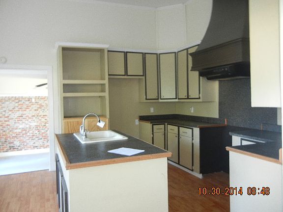 5th image of 510 N Parkerson St