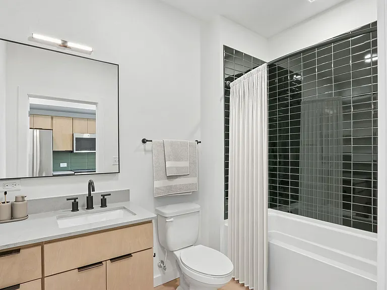Westerly House — Photo 11