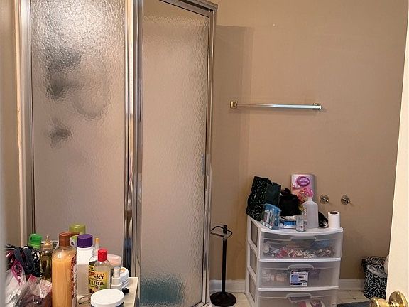 6th image of 1001 Brookhollow Dr APT 2