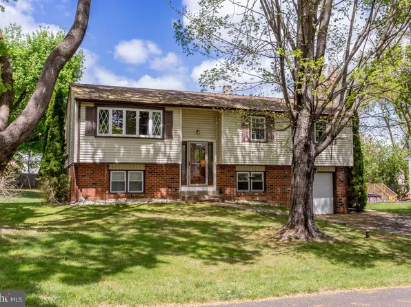 316 Crestwood Ave, Feasterville, PA 19053