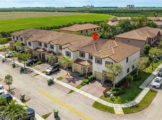 3758 SE 3rd Ct, Homestead, FL 33033
