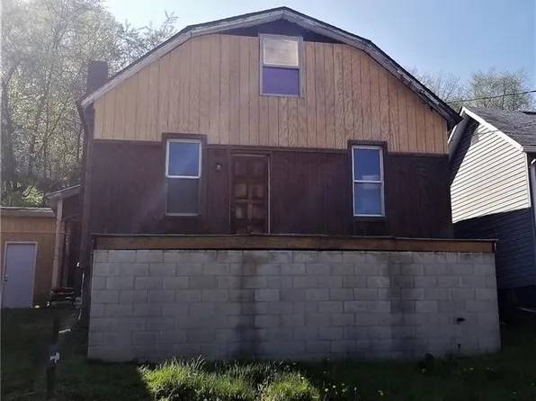 804 Western Ave, Jeannette, PA 15644