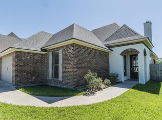 104 Timber Bark Rd, Lafayette, LA 70508