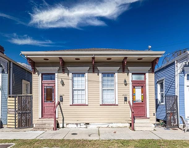 1st image of 2429 Freret St
