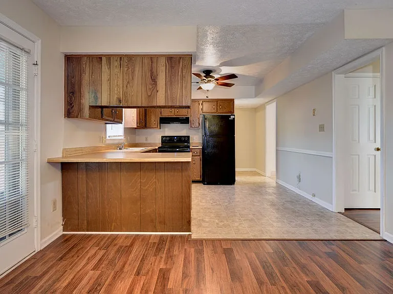 16 Natalie Dr — Photo 12