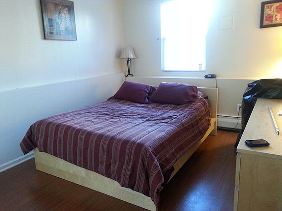 4th image of 235 Putnam Ave #1