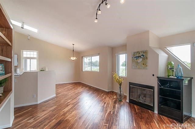 1st image of 4708 W Point Loma Blvd #3