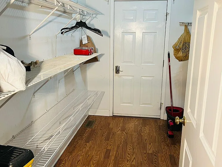 3175 Falling Waters Ln — Photo 13