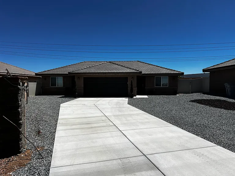 12327 Farmington St #2A — Photo 11