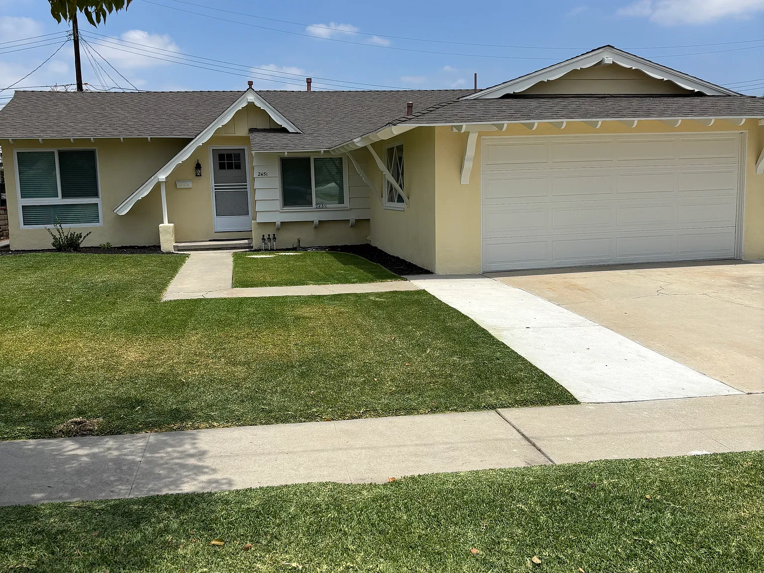 3 bed, 1137 sqft, $3,850 — Photo 2