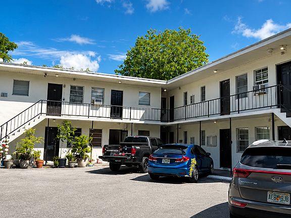 4th image of 3631 Thomas Ave APT 7