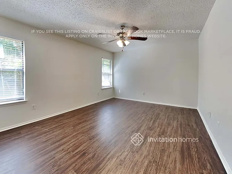 717 Holly Oak Dr — Photo 10