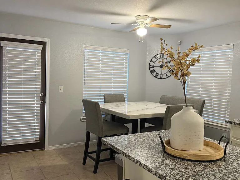 12253 Holy Springs Ct — Photo 12