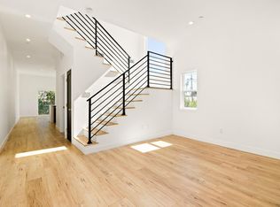 3420 12th Ave #1, Los Angeles, CA 90018
