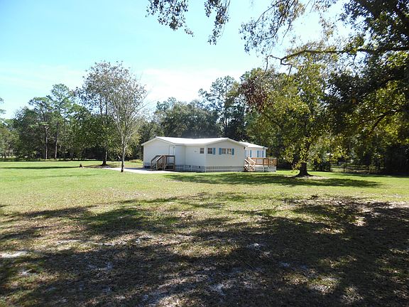 3rd image of 2437 Gladiolus Ave