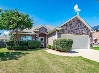 304 Sheridan Rd, Oak Point, TX 75068