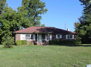 4754 Georgia Mountain Rd, Guntersville, AL 35976