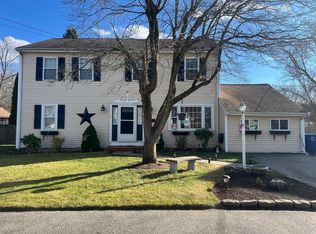 2 Howie Rd, Braintree, MA 02184