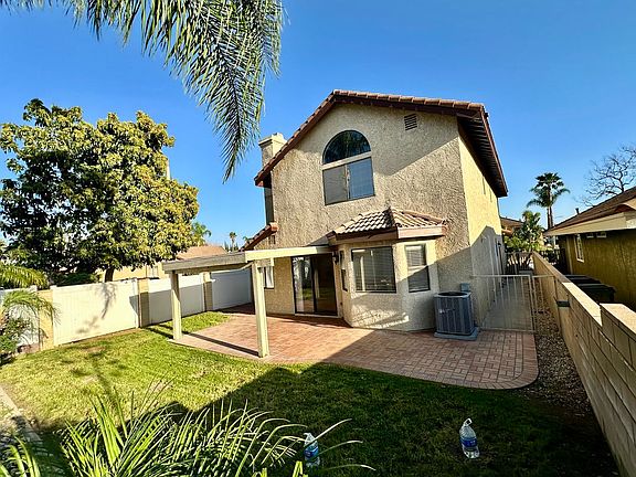 4th image of 11054 Countryview Dr